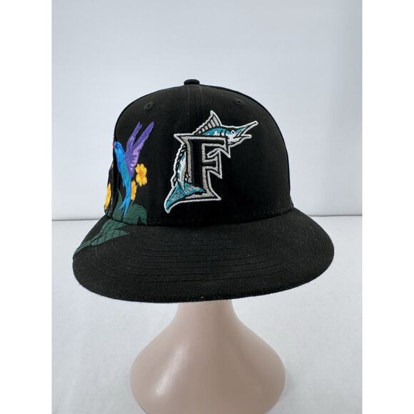 New Era Other - Florida Marlins New Era 59Fifty Blooming Fitted Hat Sz 7 1/8 Hummingbird
